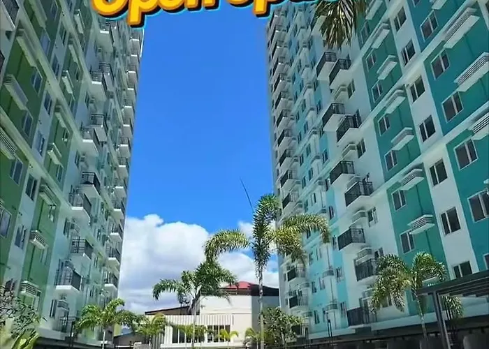 Staycation Hub *